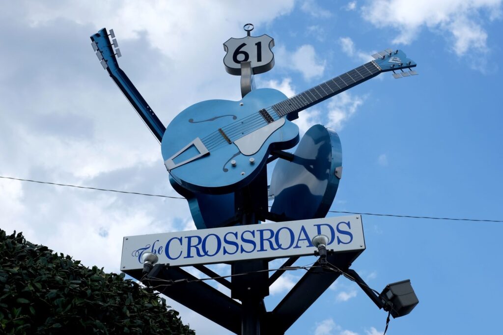 Highway 61 & 49, The Crossroads